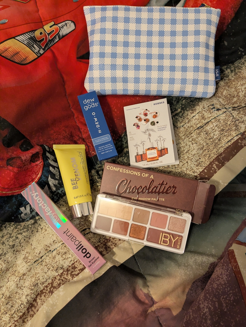 ipsy Blue Gingham Makeup Bag with Neutral Eyeshadow Palette and Skincare Samples
